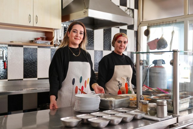  Buca'da Kadın Emeği Kampanyası: "Sen Yeter ki İste!"