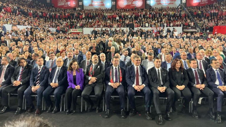 İmamoğlu İzmir'den Net Mesaj Verirken Kimler Yoktu?