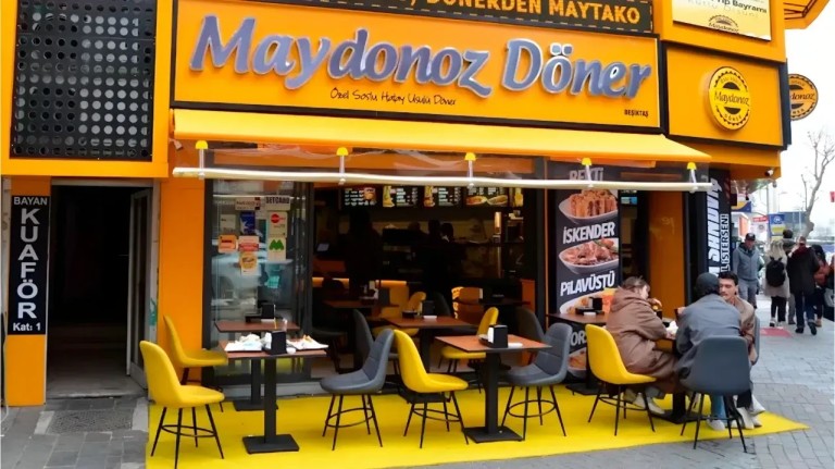 Maydonoz Döner'e Kayyım Atandı: AKP'li Yönetici de Görevlendirildi