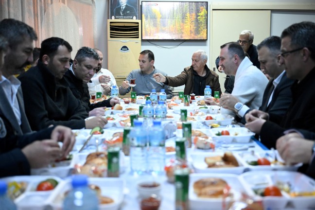  Bornova Belediyesi Ramazan Etkinlikleri: Dayanışma ve Bereket Sofraları