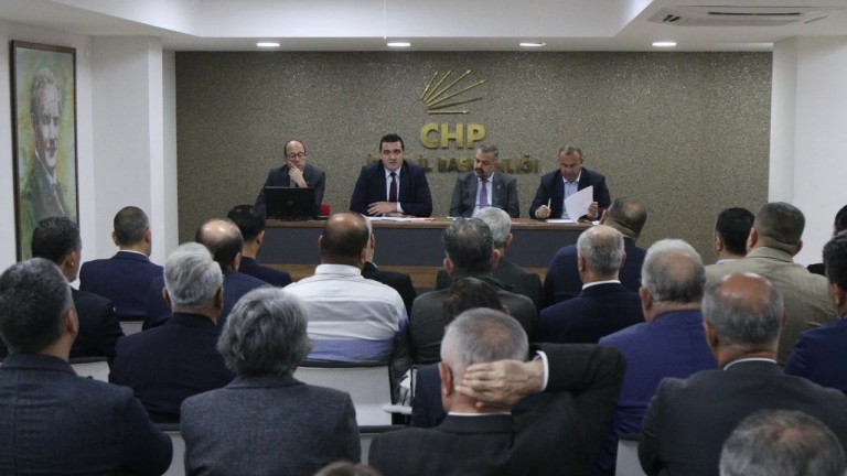 CHP İzmir Ön Seçiminde İmamoğlu Tek Aday: Katılım İçin Teyakkuz!