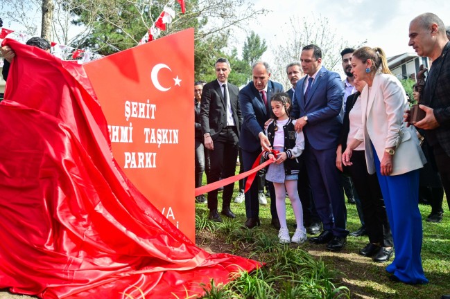 Bornova'da Şehit Fehmi Taşkın Parkı Açıldı: Kahraman Unutulmadı