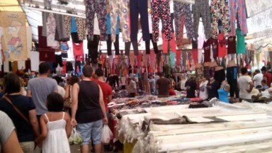 Bornova Giyim Pazarı Müjdesi! Uygun Fiyatlı Alışveriş Nisan'da Başlıyor