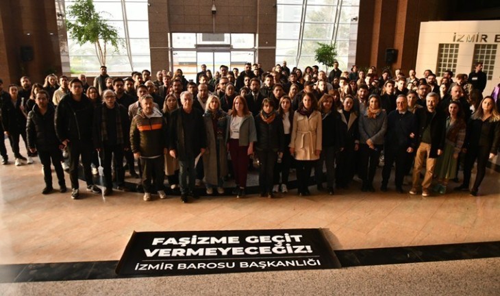 İzmir'de Avukat Gözaltısı Gerginliği: Baro'dan OCAK Kapatma Eylemi 