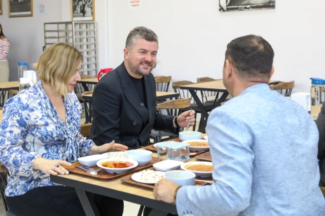 Buca Kent Lokantası Dar Gelirlinin Umudu Oldu