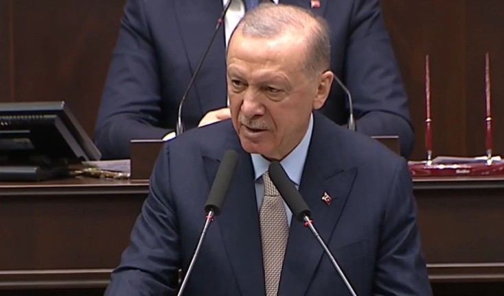 Erdoğan'dan Yeni "Turp" Çıkışı: Siyasette Neler Olacak?