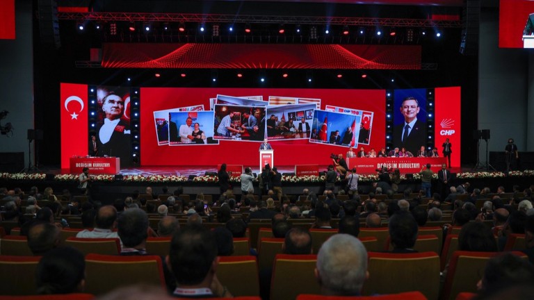 CHP Olağanüstü Kurultayı: Kayyum İddiaları Gölgesinde Kritik Dönemeç