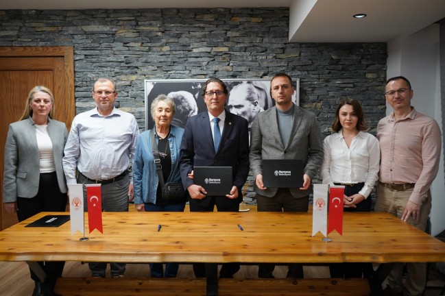 Bornova'da Çocuklara Geleceğin Dili: Dijital Kodlama Eğitimleri Başlıyor 