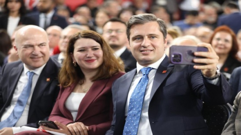 CHP'de İzmir Rüzgarı: 5 İsim PM ve YDK'da Yerini Sağlamlaştırdı