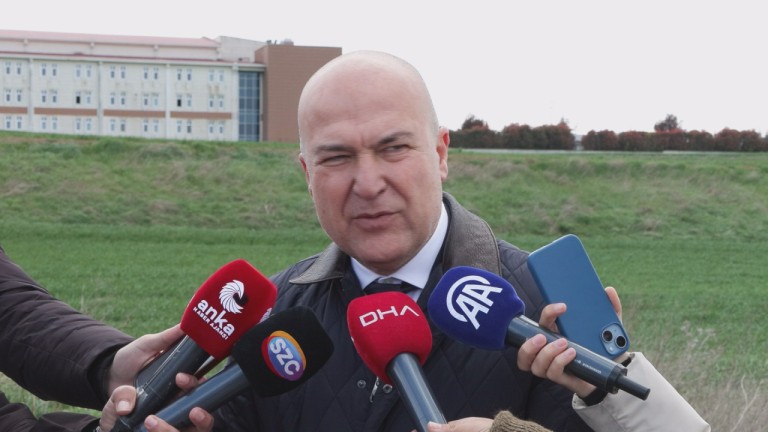 CHP'li Bakan'dan Cezaevi Ziyareti: Tutuklu Başkanlar Ülkeyi Yönetir