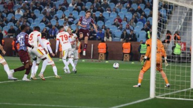 Trabzonspor, Ziraat Türkiye Kupası'nda Göztepe'yi Devirerek Finale Yükseldi!