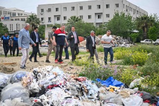 Bornova Ayakkabıcılar Sitesi Sanayi Atıkları Temizleniyor