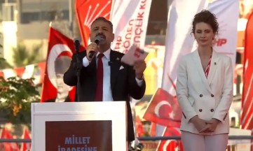 İmamoğlu'ndan İzmir'e Birlik Çağrısı: "Hep Birlikte Görev Başına!" 