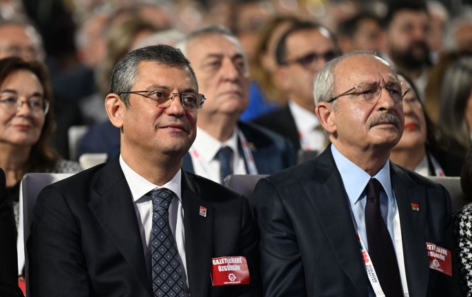 CHP Kurultay Davası Ertelendi: Kılıçdaroğlu Geri mi Dönecek? 