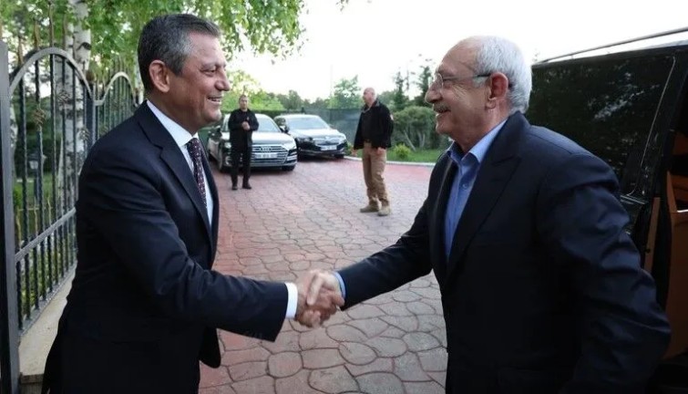 CHP'de Kılıçdaroğlu Dönemi Mi? Saymaz'dan İktidar Kavgası Uyarısı 