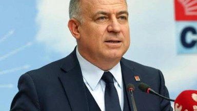  İzmir'de Grev Krizi: CHP'den Bayram Öncesi Çözüm Çağrısı 