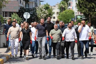 Buca'da Başkan Duman'dan Temizlik Çağrısı: İşçiler Grevde, Halk Sahada