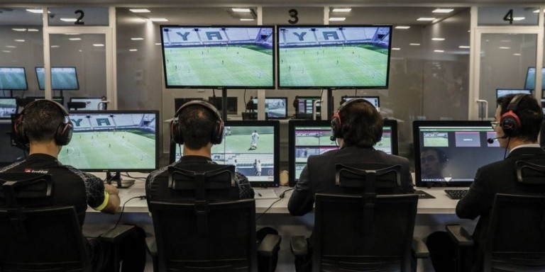 VAR Hakemleri Bahis mi Yaptı? Futbolda Şike İddiaları Derinleşiyor mu?