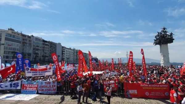 İzmir'de 1 Mayıs'ın adresi Gündoğdu olarak belirlendi