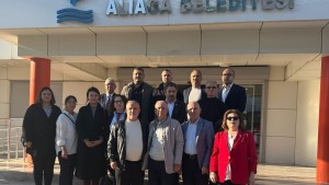 Aliağa Meclisi’nde "Siyasi Ahlak" Krizi: CHP Grubu Faaliyet Raporu Görüşmelerini Terk Etti