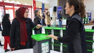 Buca Şirinyer'de “Bokaşi” Kompost Eğitimi