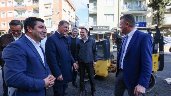 Buca’da asfalt seferberliği!