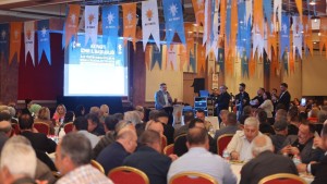 AK Parti İzmir’de Saha Seferberliği: "İzmir’i Çukur ve Kokudan Kurtaracak İrade Sizsiniz!"