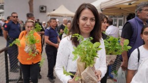 Seferihisar’da Atalık Tohum Seferberliği: 14. Tohum Takas Şenliği Başlıyor!