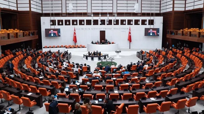 TBMM'de Torba Yasa Hareketliliği: Site Aidatlarına Yeni Sistem, Belediyelere "Ankara" Şartı!