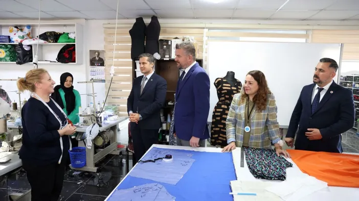 Buca’da Seçim Seferberliği Başladı: Başkan Duman Mahalle Mahalle Geziyor!