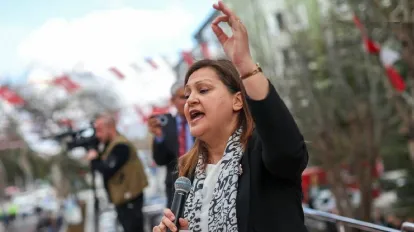 Afyon'da "Siyasi Transfer" İddiası: Burcu Köksal AK Parti'ye mi Geçiyor?