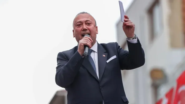 Özkan Yalım'ın İtirafları Siyaseti Sarstı: Özgür Özel'e Kurultay Parası ve VIP Araç İddiası!