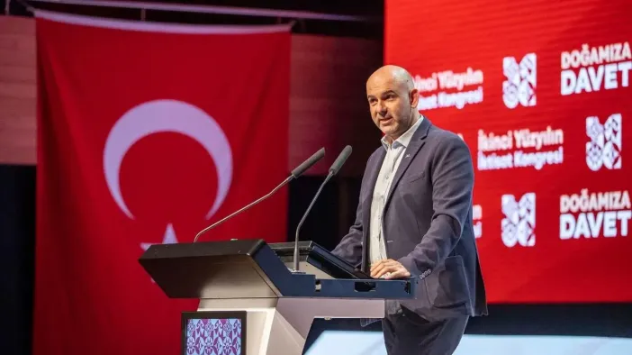 İzmir’de İZDOĞA Operasyonu: Tunç Soyer’in Danışmanı Güven Eken Gözaltında!
