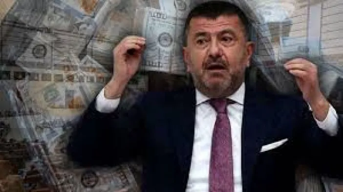Veli Ağbaba'nın WhatsApp Kayıtları Sızdı: İzmir Adayları Tehlikede mi?