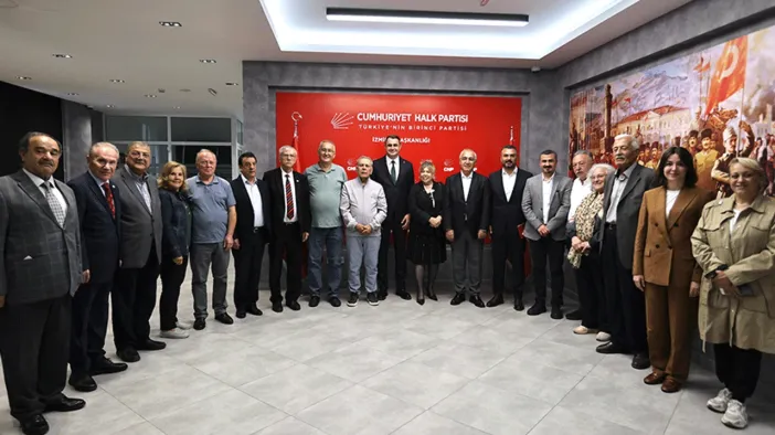 CHP İzmir'de Aziz Kocaoğlu ve Ağır Toplar Sahaya İniyor