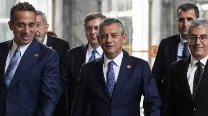 Özgür Özel'in Partisinin Adı Belli Oldu!
