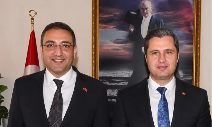 Deniz Yücel'den Flaş Balçova Açıklaması: Başkan Görevden Alınabilir!