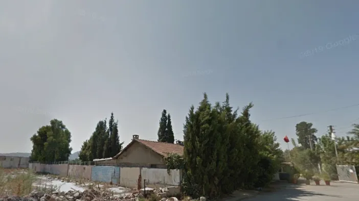 İzmir Konak'ta TCDD Arsasına Gökdelen Vizesi! 24 Kat İzin Verildi