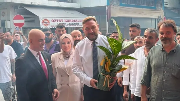 Başkan Gümrükçü Basmane’de: Burası İzmir’in gerçek kalbi