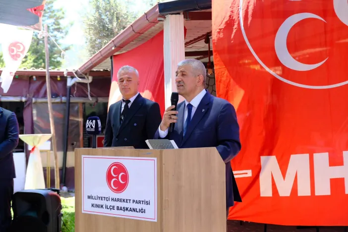 MHP İzmir'de Kongre Maratonu Bitti: Veysel Şahin'den "İç Cephe" Mesajı!