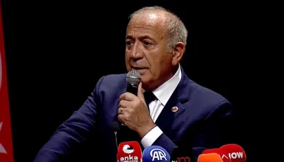 Gürsel Tekin: CHP'de Değişime Değil Namuslu Olmaya İhtiyaç Var!