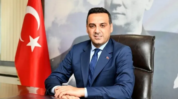 Çiğli'de Başkan Onur Emrah Yıldız CHP'de Kaldı