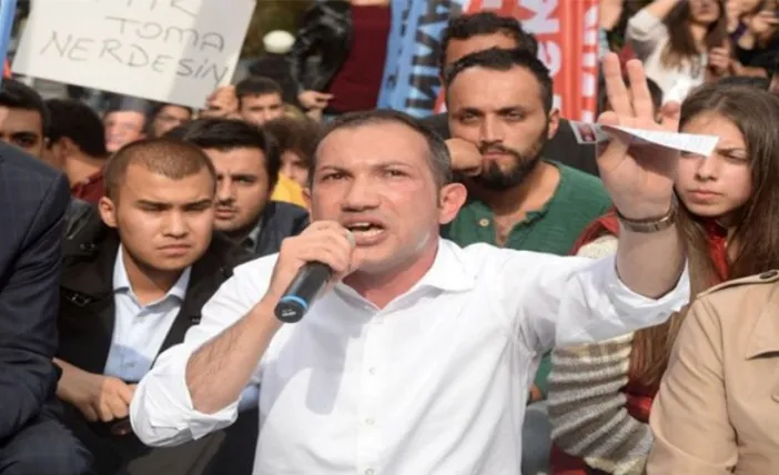 İrfan İnanç Yıldız Kararını Açıkladı: Mücadelem CHP Çatısı Altında Sürecek!