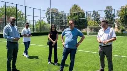 Bornova'da Spor Tesisleri Yenilendi! Ömer Eşki'den 3 Mahalleye Yeni Saha Müjdesi
