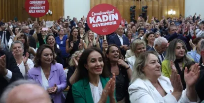 CHP Kadın Kollarından TBMM'de 600 Kişilik Çıkarma: "İnancımız Tam, Yolumuz Açık"