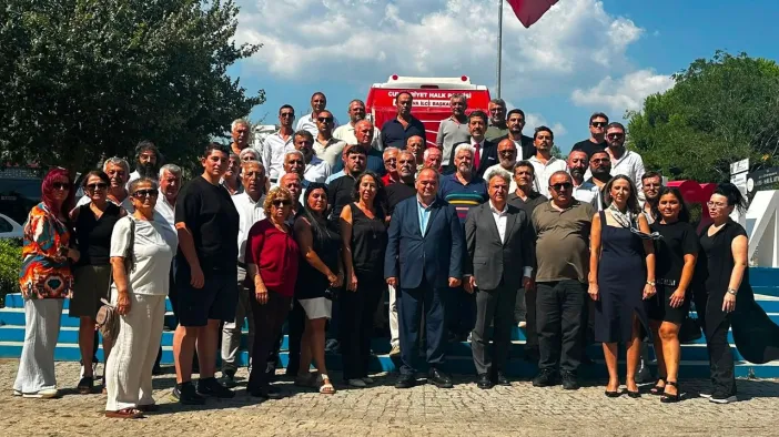 Mustafa İduğ'dan Fikret Vatansever'e Ziyaret: CHP Bornova'da Birlik Mesajı