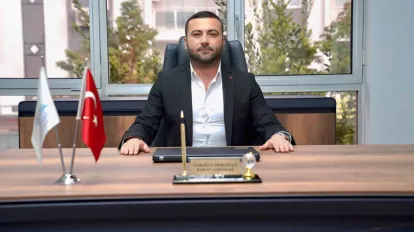 Seferihisar'daki Rüşvet Soruşturmasında Yeni Gelişme: Tutuklanan Başkan Yardımcısı Silivri’ye Sevk Edildi!