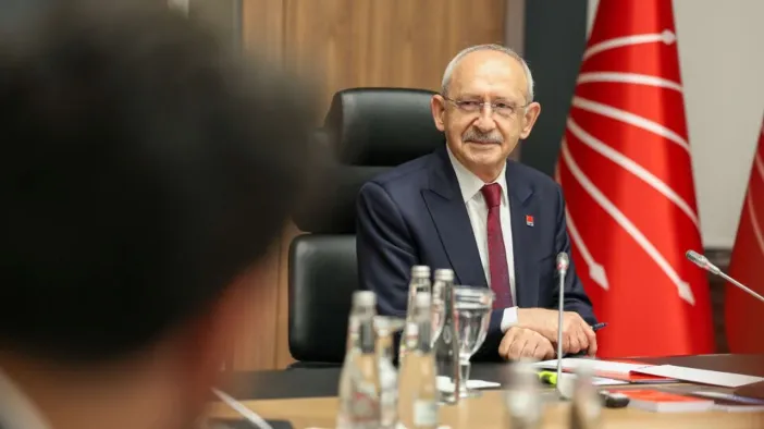CHP’de Kritik Viraj: MYK, PM ve İl Başkanları Üst Üste Toplanıyor