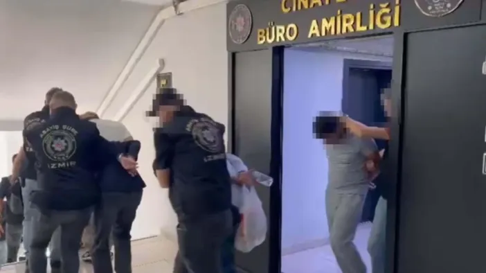 İzmir'de Taraftar Gruplarına Yönelik Suç Örgütü Operasyonu: 51 Tutuklama