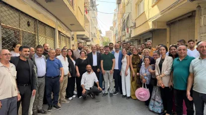CHP Karabağlar’da 58 Mahallede Saha Çalışması: Hedef Yıl Sonunda 15 Bin Üye